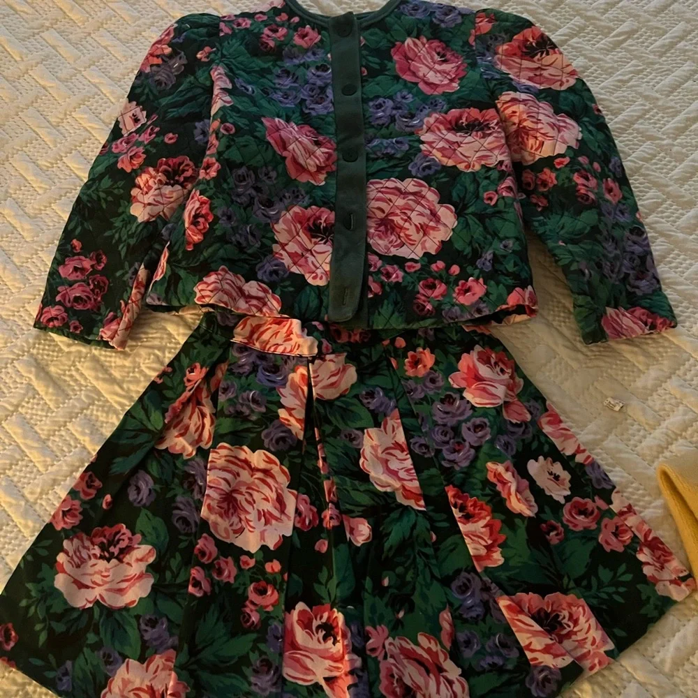 Hart Strings girls skirt jacket set - Picture 1 of 7